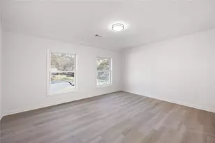 150 N Pond Ct, Roswell, GA 30076 - Photo 33