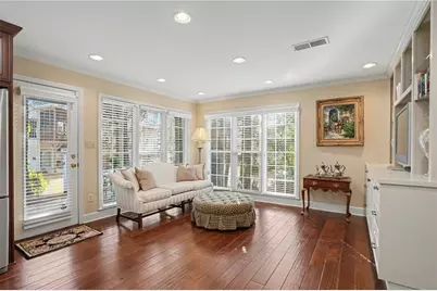 4438 Dobbs Crossing, Marietta, GA 30068 - Photo 9