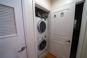 44 Peachtree Pl NE, Atlanta, GA 30309 - Photo 13