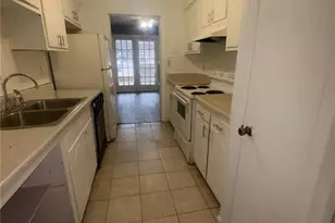 85 Place Fontaine, Lithonia, GA 30038 - Photo 3