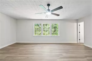 1559 Fieldgreen Overlook, Stone Mountain, GA 30088 - Photo 27