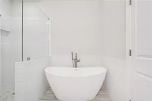 300 Crimson Pne Aly, Alpharetta, GA 30009 - Photo 35