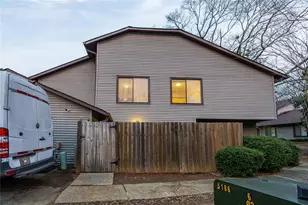 2739 Whitewater Ct, Austell, GA 30106 - Photo 3