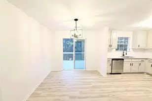 7027 Biscayne Blvd, Rex, GA 30273 - Photo 7