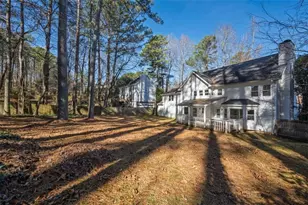 151 Lakeside Dr NW, Kennesaw, GA 30144 - Photo 43