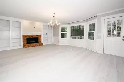 151 Lakeside Drive NW, Kennesaw, GA 30144 - Photo 3