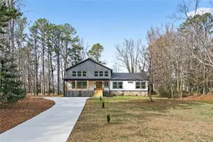 170 Lakeview Ln, Fayetteville, GA 30214 - Photo 1