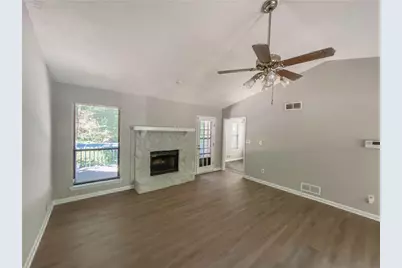 3331 Cottonwood Lane, Snellville, GA 30078 - Photo 7