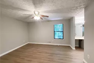 3331 Cottonwood Ln, Snellville, GA 30078 - Photo 17