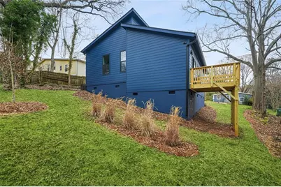 1674 Mary George Avenue NW, Atlanta, GA 30318 - Photo 31