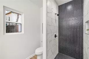 1674 Mary George Ave NW, Atlanta, GA 30318 - Photo 21