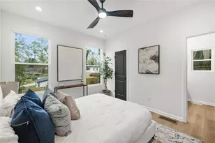 1674 Mary George Ave NW, Atlanta, GA 30318 - Photo 17