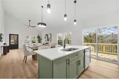 1674 Mary George Avenue NW, Atlanta, GA 30318 - Photo 13