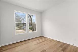 1674 Mary George Ave NW, Atlanta, GA 30318 - Photo 27