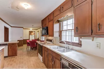 1263 Summit Chase Drive, Snellville, GA 30078 - Photo 17