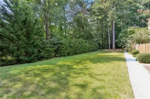 6118 Barfield Rd, Atlanta, GA 30328 - Photo 35