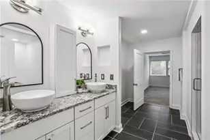 6118 Barfield Rd, Atlanta, GA 30328 - Photo 19