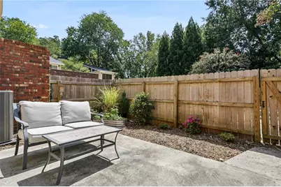 6118 Barfield Road, Atlanta, GA 30328 - Photo 33