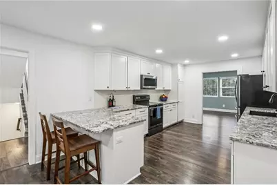 6118 Barfield Road, Atlanta, GA 30328 - Photo 3