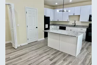 4001 Oak Field Drive, Loganville, GA 30052 - Photo 3