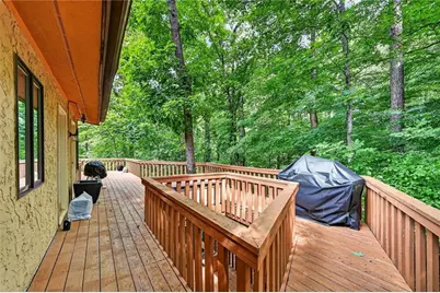 365 Crosstree Lane, Sandy Springs, GA 30328 - Photo 37