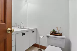 365 Crosstree Ln, Sandy Springs, GA 30328 - Photo 23