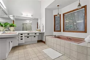 365 Crosstree Ln, Sandy Springs, GA 30328 - Photo 19