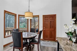365 Crosstree Ln, Sandy Springs, GA 30328 - Photo 13