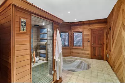 365 Crosstree Lane, Sandy Springs, GA 30328 - Photo 27