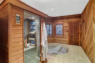 365 Crosstree Ln, Sandy Springs, GA 30328 - Photo 27