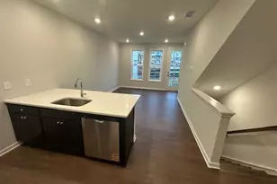 1369 Breezy Circle SE, Atlanta, GA 30315 - Photo 5