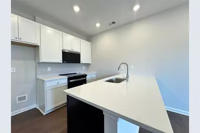 1369 Breezy Circle SE #98, Atlanta, GA 30315 - Photo 3