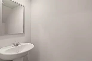 307 Tate St, Monroe, GA 30655 - Photo 13