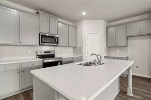 912 Stow Ln, Monroe, GA 30655 - Photo 9