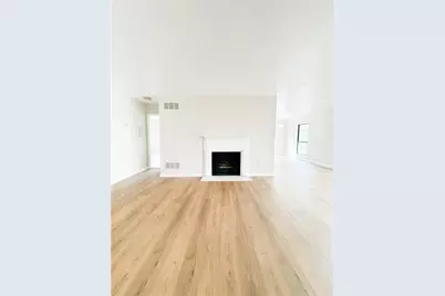 4113 Pine Heights Drive NE, Atlanta, GA 30324 - Photo 5