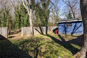 2269 Dauphine St, Atlanta, GA 30344 - Photo 25