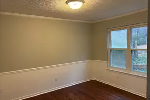 266 Phoenix Dr, Lawrenceville, GA 30044 - Photo 9