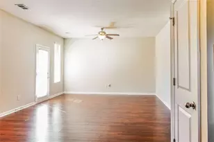 147 Daisy Cir, McDonough, GA 30252 - Photo 3