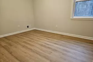 2826 Spanish Oak Dr, Lilburn, GA 30047 - Photo 13