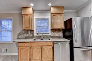 4081 Longview Dr, Atlanta, GA 30341 - Photo 21