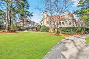 8250 Royal St Georges Way, Duluth, GA 30097 - Photo 9