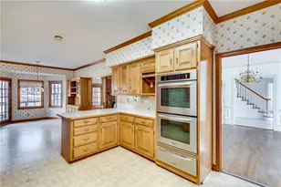 2692 Thatcher Ct, Lawrenceville, GA 30044 - Photo 9