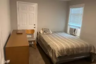 2065 Morehouse Dr NW, Atlanta, GA 30314 - Photo 9