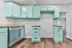 6 Hillside Ave SE, Lindale, GA 30147 - Photo 9