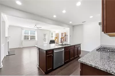 3425 Hardy St, Cumming, GA 30041 - Photo 9