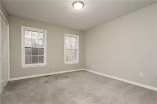 35 Knights Cir, Covington, GA 30016 - Photo 17