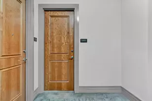 3040 Peachtree Rd NW, Atlanta, GA 30305 - Photo 21