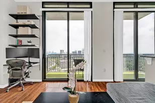 3040 Peachtree Rd NW, Atlanta, GA 30305 - Photo 5