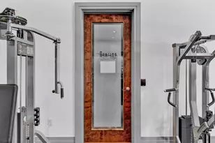 3040 Peachtree Rd NW, Atlanta, GA 30305 - Photo 31