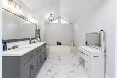 1118 Saybrook Circle NW, Lilburn, GA 30047 - Photo 31